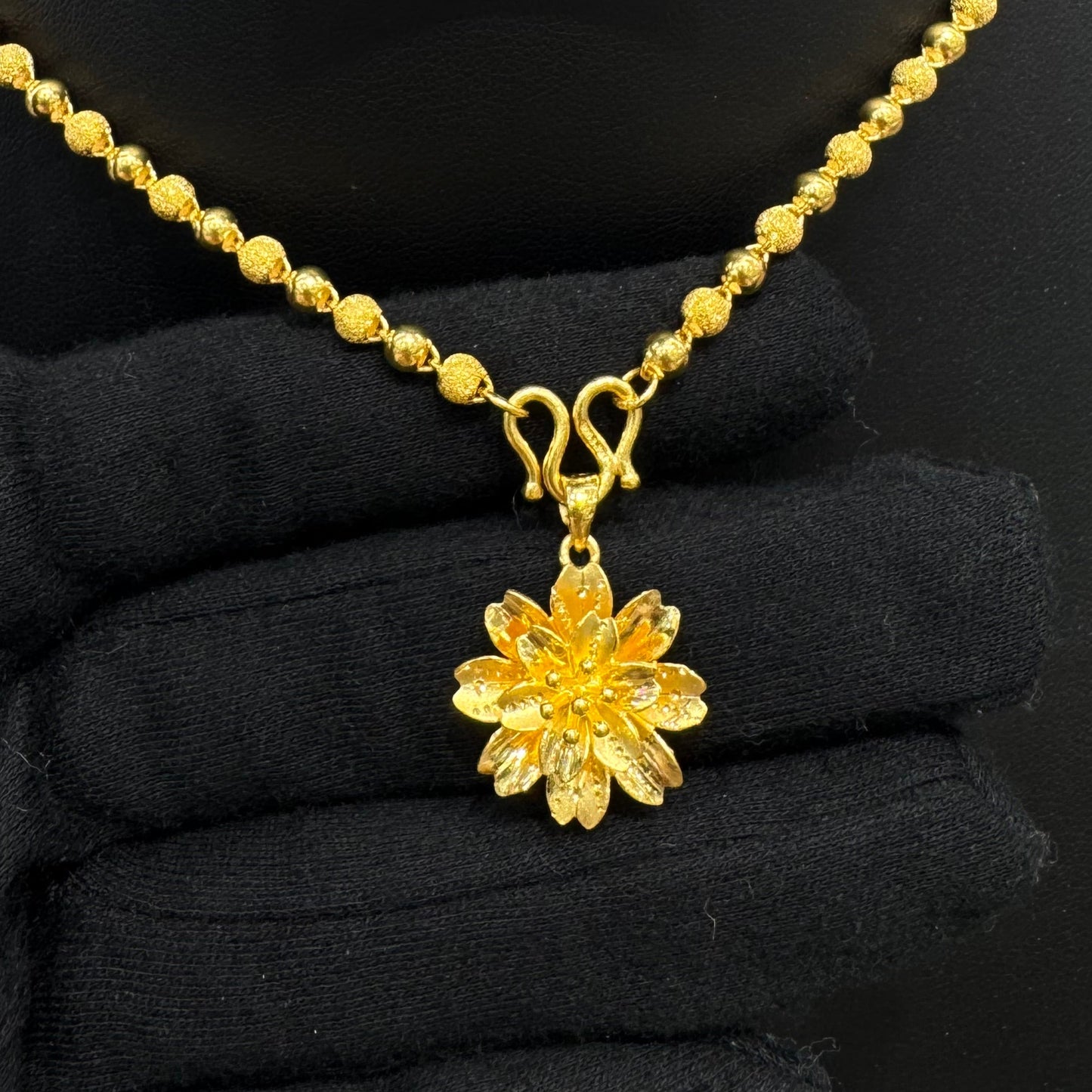 24k Flower Pendant