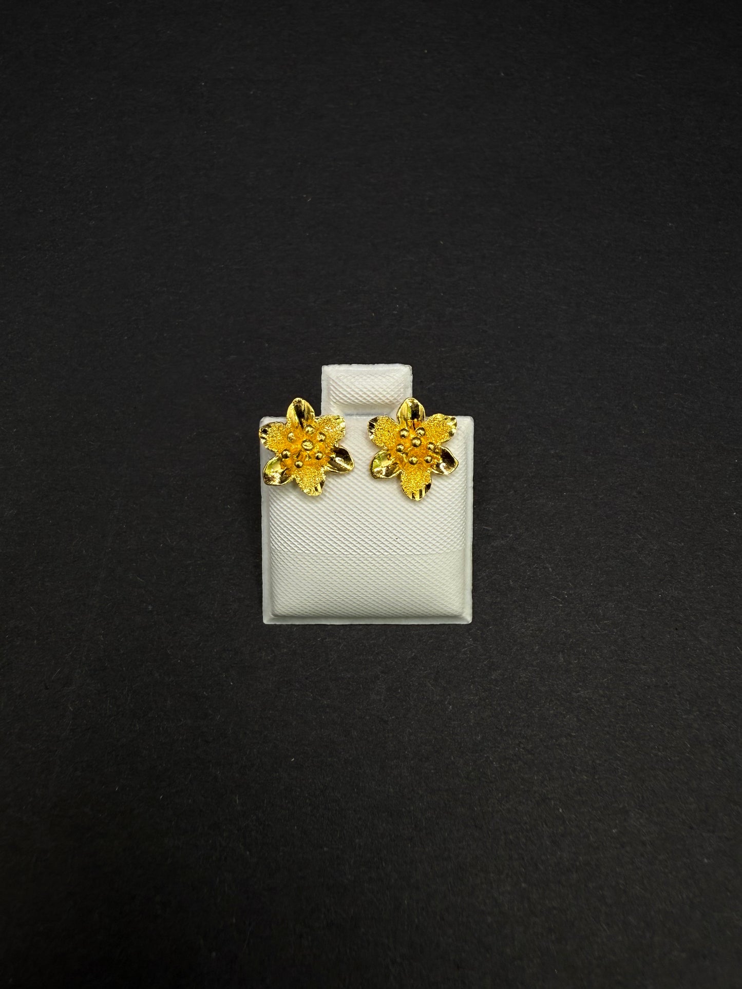 24k Dainty Flower Earrings